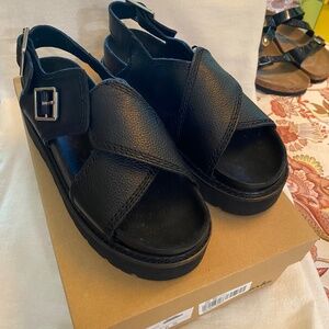 Women’s Clarks Sandals